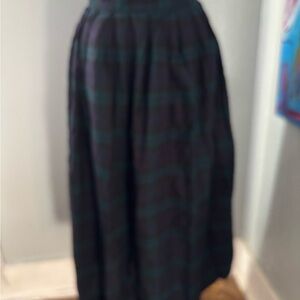 Vtg Laura Ashley tartan plaid pleated womens midi skirt 8 blue green wool blend